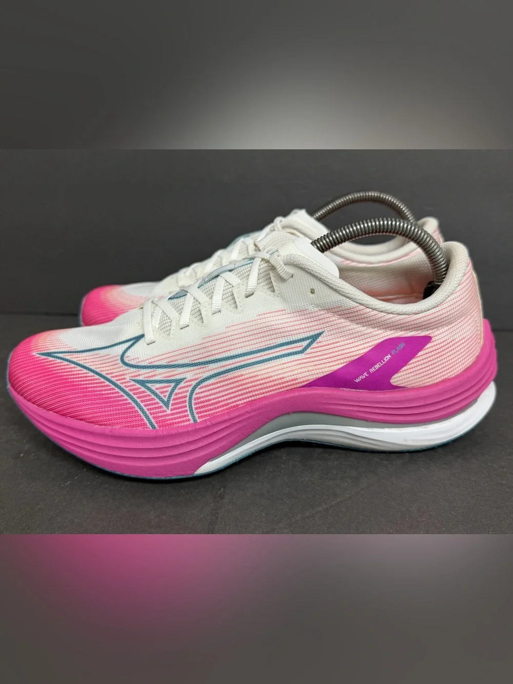 Mizuno Women's Wave Rebellion Flash Running Shoes Size 10.5 EUC $160